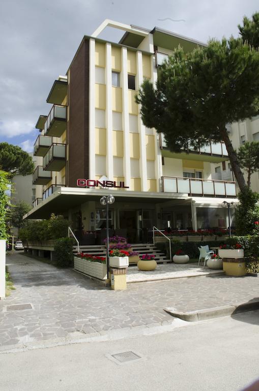 Hotel Consul Milano Marittima Bagian luar foto